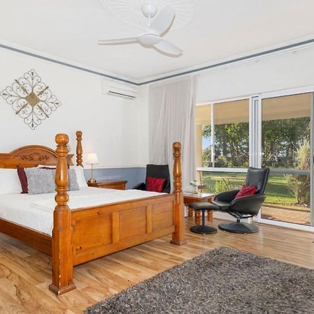 Inn The Tuarts Guest Lodge Wonnerup Eksteriør billede