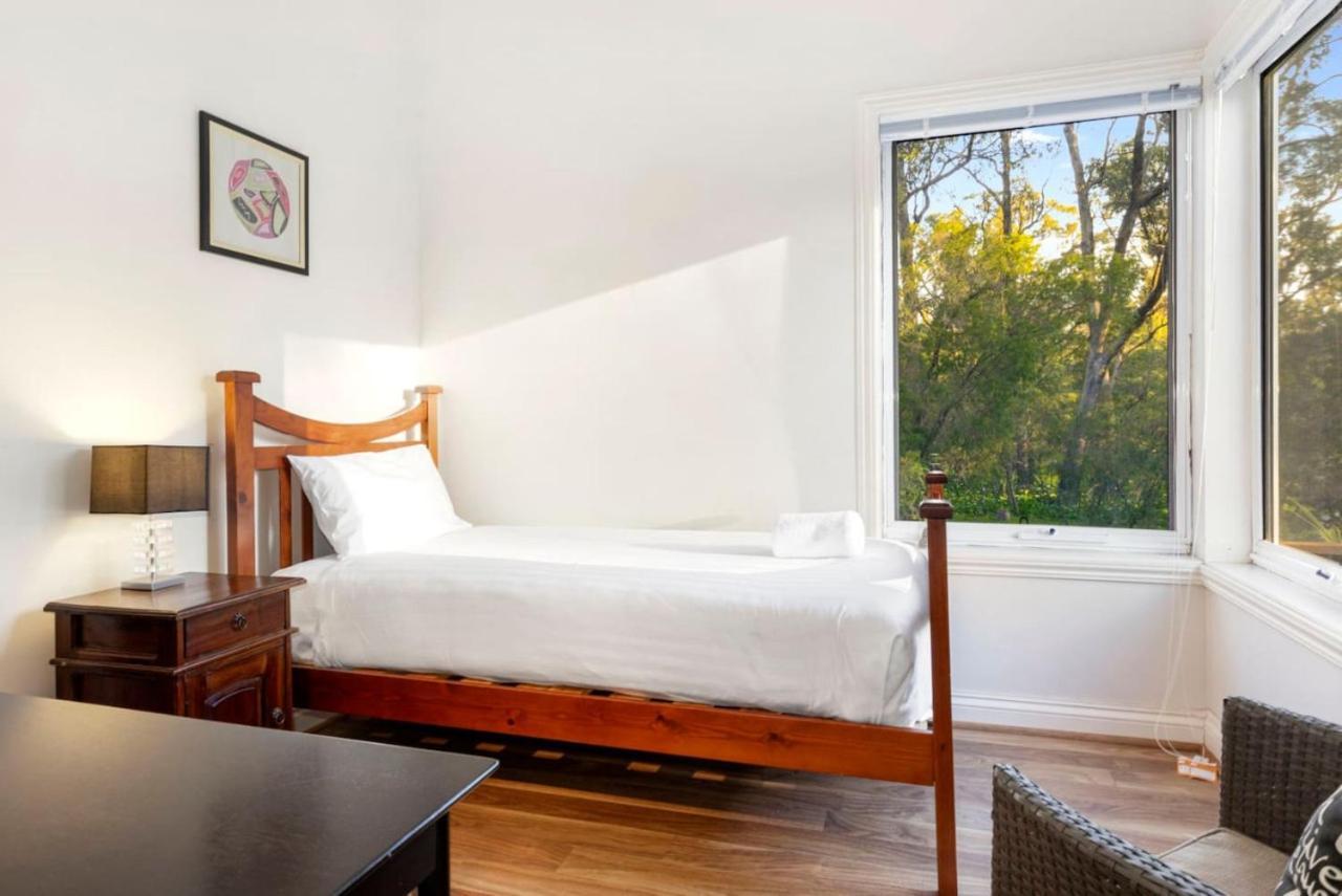 Inn The Tuarts Guest Lodge Wonnerup Eksteriør billede