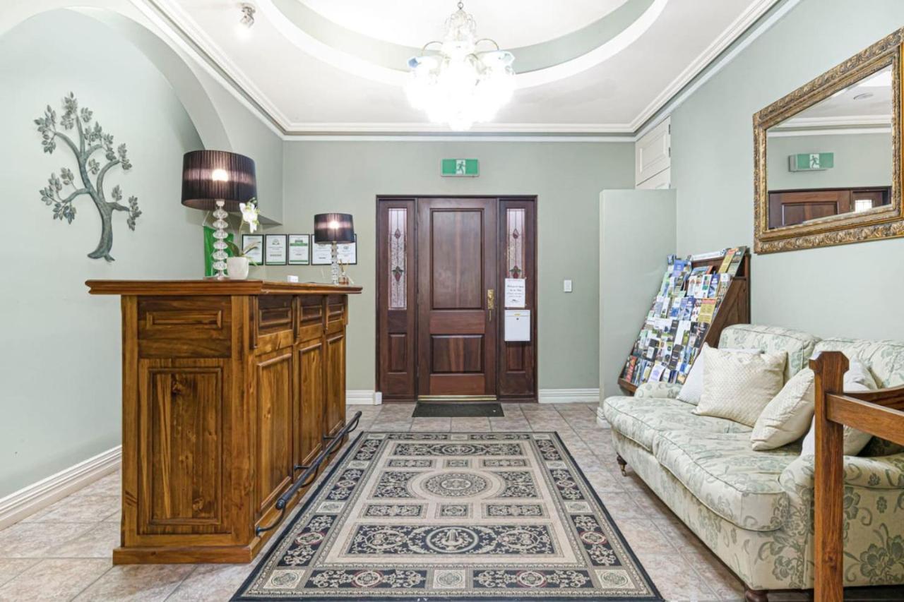 Inn The Tuarts Guest Lodge Wonnerup Eksteriør billede